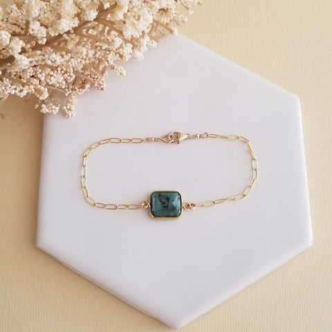 Raw Emerald Bracelet, Gold Paperclip Chain Bracelet, Gold Gemstone Bracelet, May Birthstone Jewelry, Gift for Her, Layering Bracelet