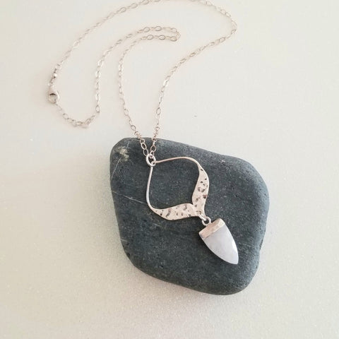 Sterling Silver Moonstone Arabesque Pendant Necklace (Or Labradorite)
