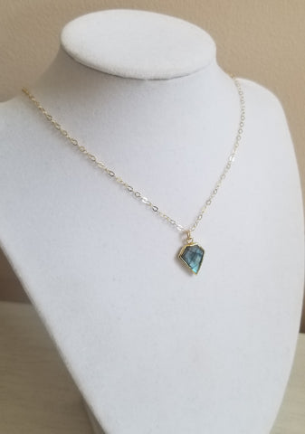Gold Labradorite Pendant Necklace