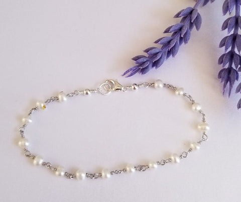 thin freshwater pearls bracelet for women