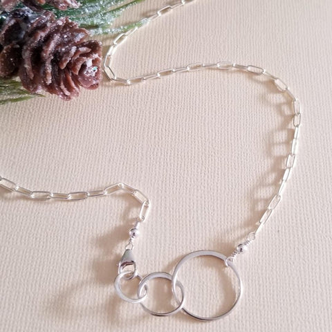 Three Circle Necklace Sterling Silver, Triple Ring Necklace, Three Eternity Circles, Modern Geometric Necklace, Minimalist Necklace Circle