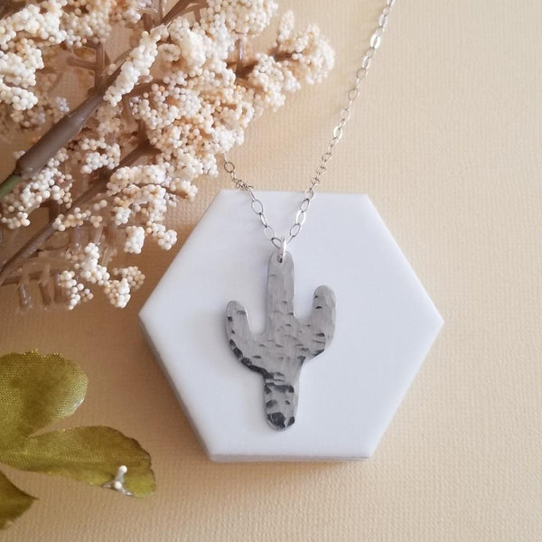 RESIZE_cactuscharmnecklace_cac