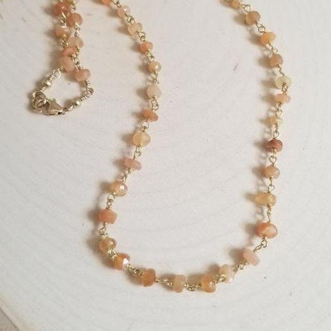boho stone necklace, bohemian jewelry, dainty Moonstone beaded choker