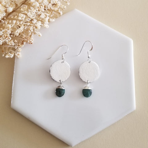 Emerald Earrings, Silver Emerald Dangle Earrings, Silver Hammered Earrings, Emerald Jewelry, Handmade Emerald Drop Earrings, May Birthstone