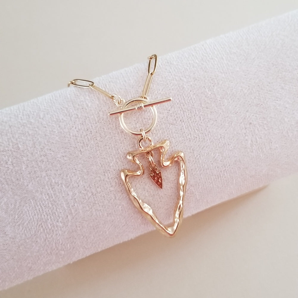 Gold Stainless Steel Front Toggle Arrow Necklace, Boho Arrow Pendant Necklace