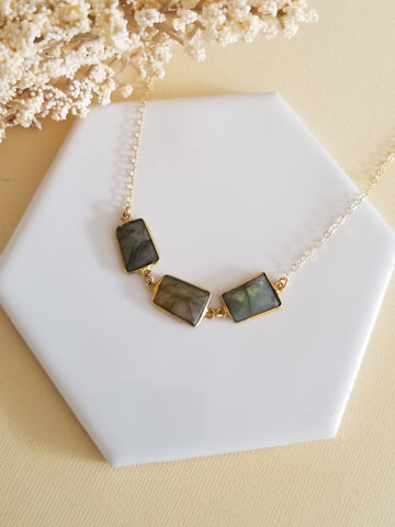 Gold Labradorite Necklace, Layering Gemstone Necklace, Row of Stones Necklace, Boho Chic Necklace