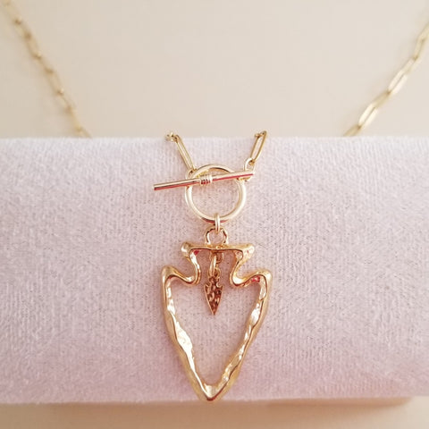 Handmade Gold Arrow Pendant Necklace, Waterproof Stainless Steel Front Toggle Necklace