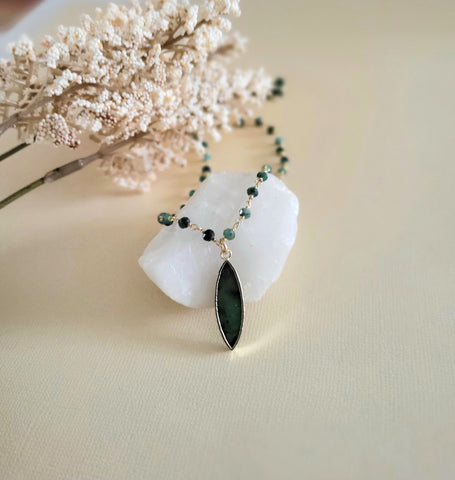Emerald Beaded Chain Necklace with Pendant, Handmade Gemstone Jewelry