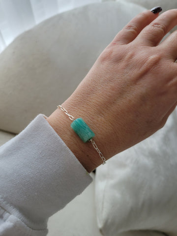 Paperclip Chain Bracelet with Amazonite or Strawberry Quartz