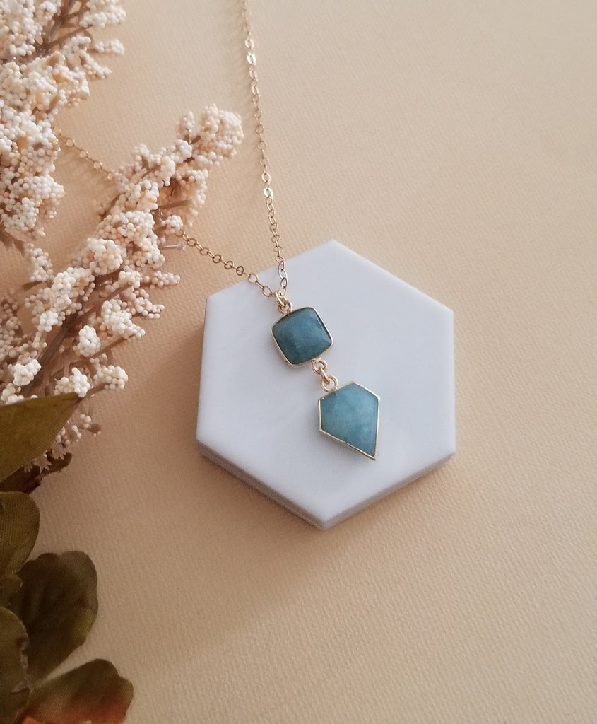 Raw aquamarine top crystal necklace