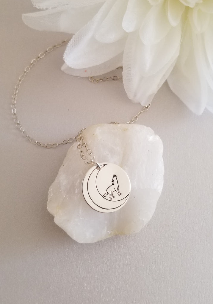 Wolf necklace for her best sale