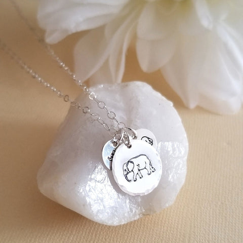 Custom Mother's Necklace, Mama and Baby Elephant Necklace, Mother's Day Gift, Mother's Jewelry, Gift for Moms, Elephant Family Necklace, Mother in law Gift
