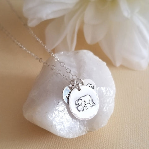 Custom Mother's Necklace, Mama and Baby Elephant Necklace, Mother's Day Gift, Mother's Jewelry, Gift for Moms, Elephant Family Necklace, Mother in law Gift