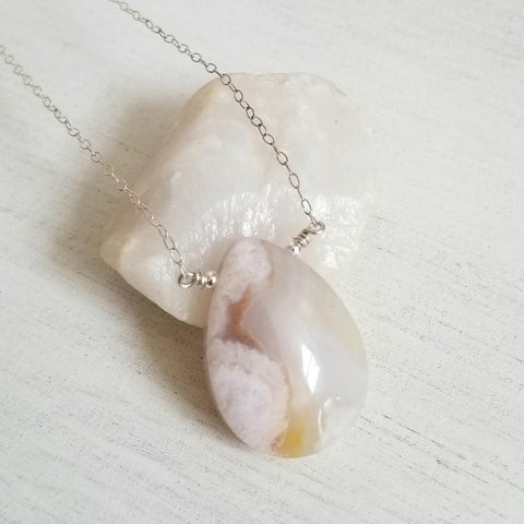 One of a Kind Agate Teardrop Pendant Necklace