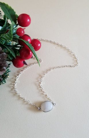Raw Moonstone Necklace, Moonstone Crystal Choker, Gemstone Layering Necklace, Healing Crystal Jewelry, Moonstone Pendant, Sterling Silver