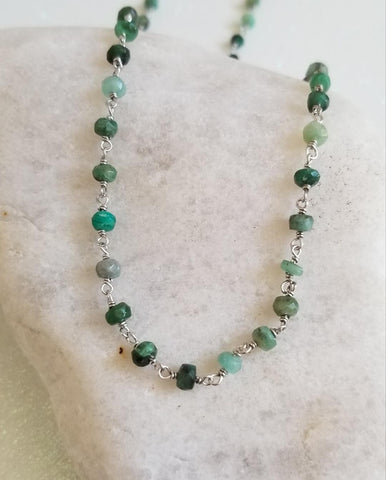 Dainty Raw Emerald Choker Necklace, Rosary Chain