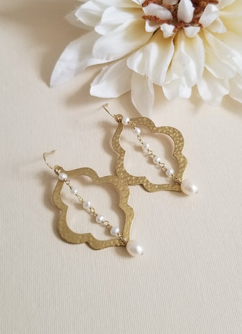 Gold Pearl Earrings, Bridal Jewelry, Statement Earrings for Wedding